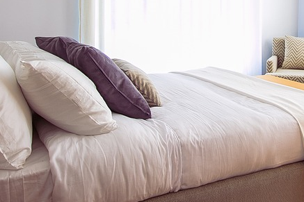 Gör ditt sovrum mer tilltalande med en härlig ny säng last ned